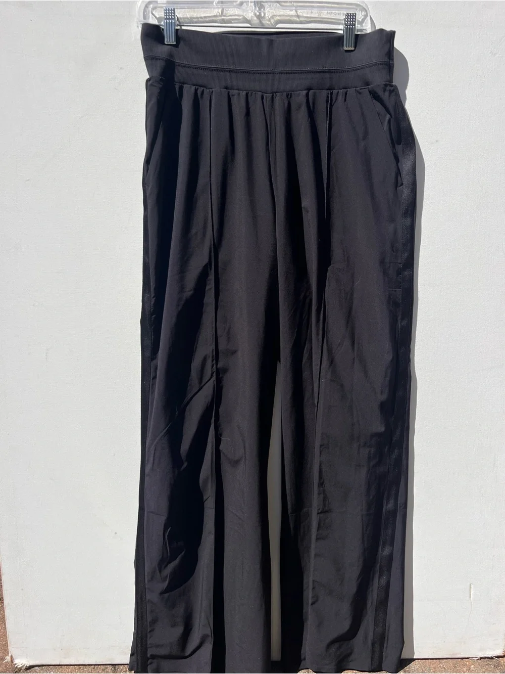 ATHLETA Wide leg Nolita pants 12 black - Picture 3 of 6